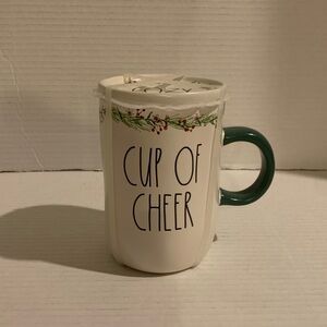 Rae Dunn Festive Green Handle Mug with Cozy Topper Cup of Cheer Garland Mug NEW